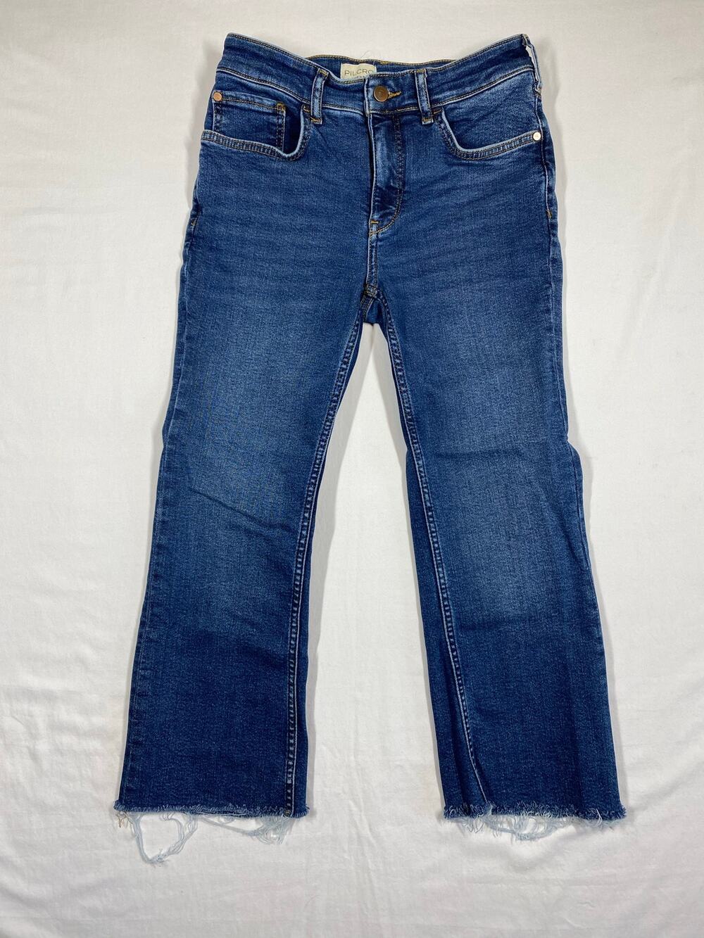 Pilcro Anthropologie The Yaya Jeans Women's 28P Crop Flare Frayed Raw Hem Boho
